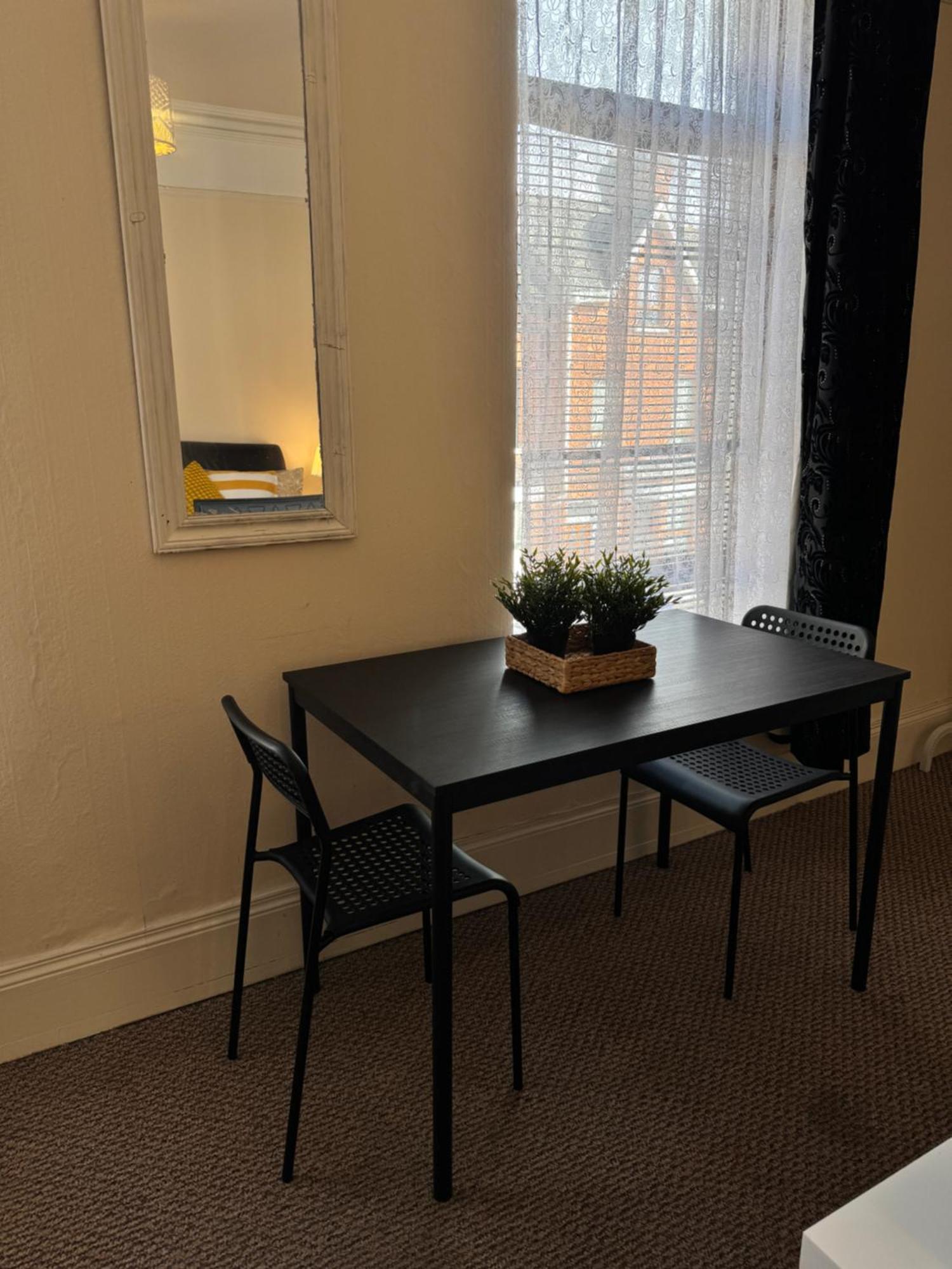 House In Antrim Road Hotel Belfast Ngoại thất bức ảnh
